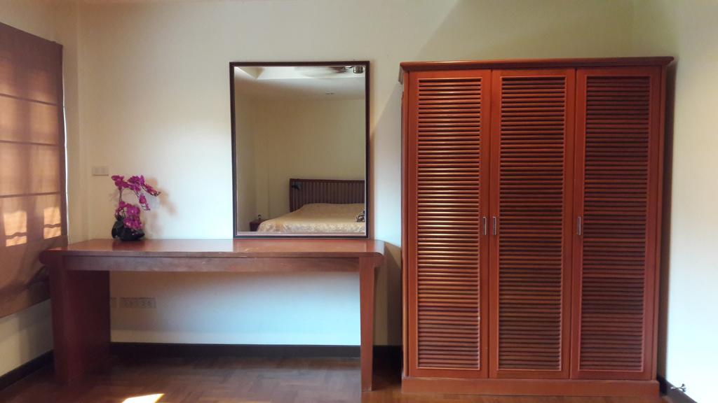 Jon Thaihouse Hua Hin Bagian luar foto