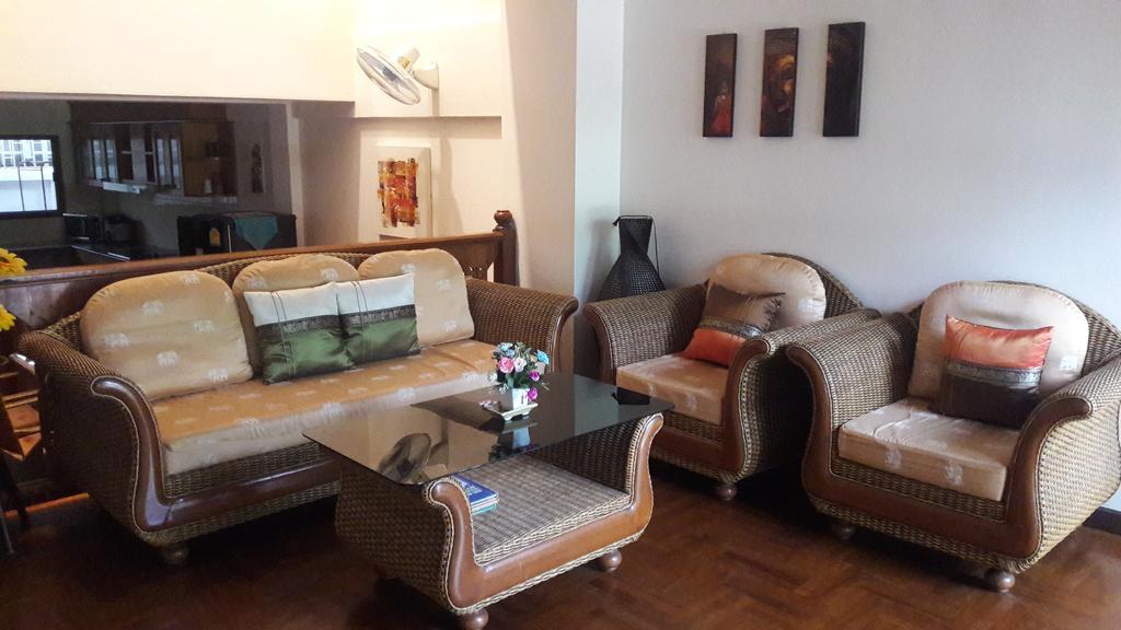 Jon Thaihouse Hua Hin Bagian luar foto